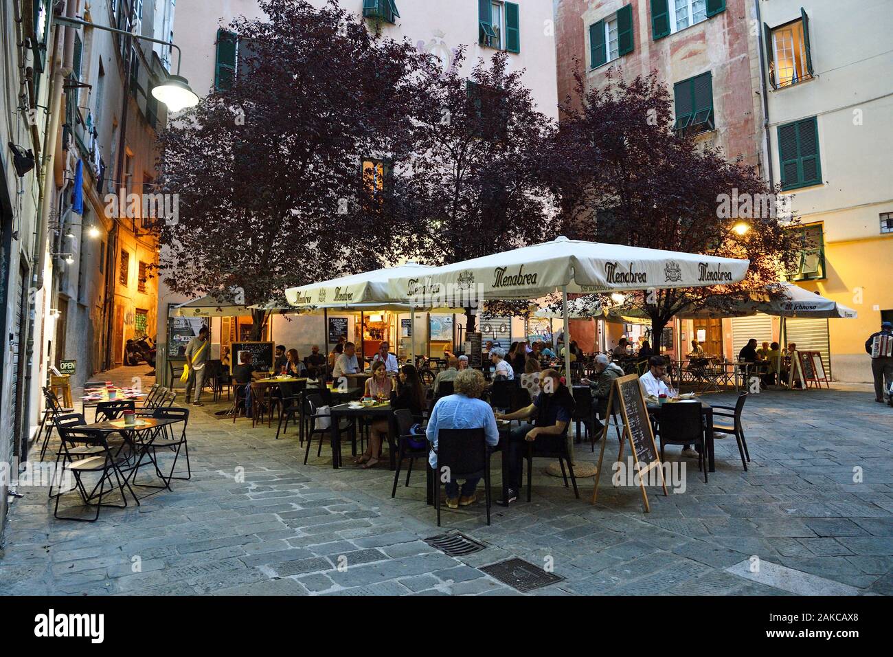 Italy, Liguria, Genoa, Piazza Lavagna, restaurant bar on Lavagna square at  Apertivo time Stock Photo - Alamy