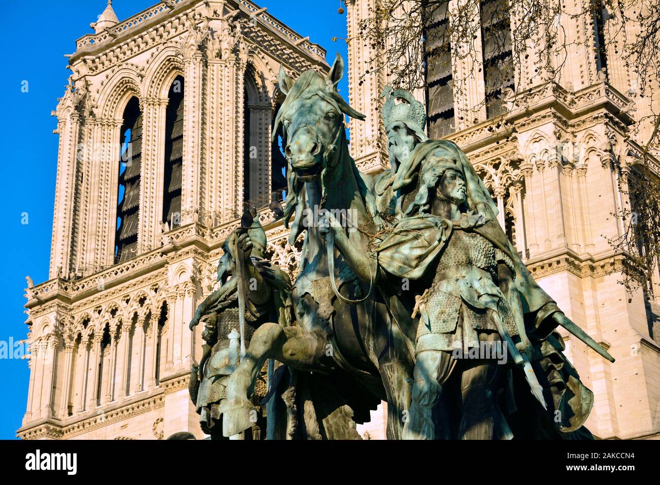 Statue of charlemagne hi-res stock photography and images - Alamy