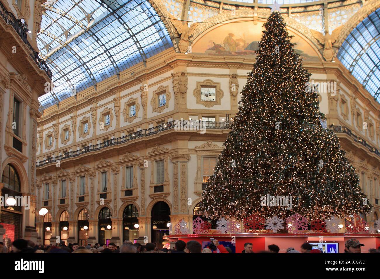 Vittorio Emanuele shopping gallery near Milan Dome plaza Stock Photo