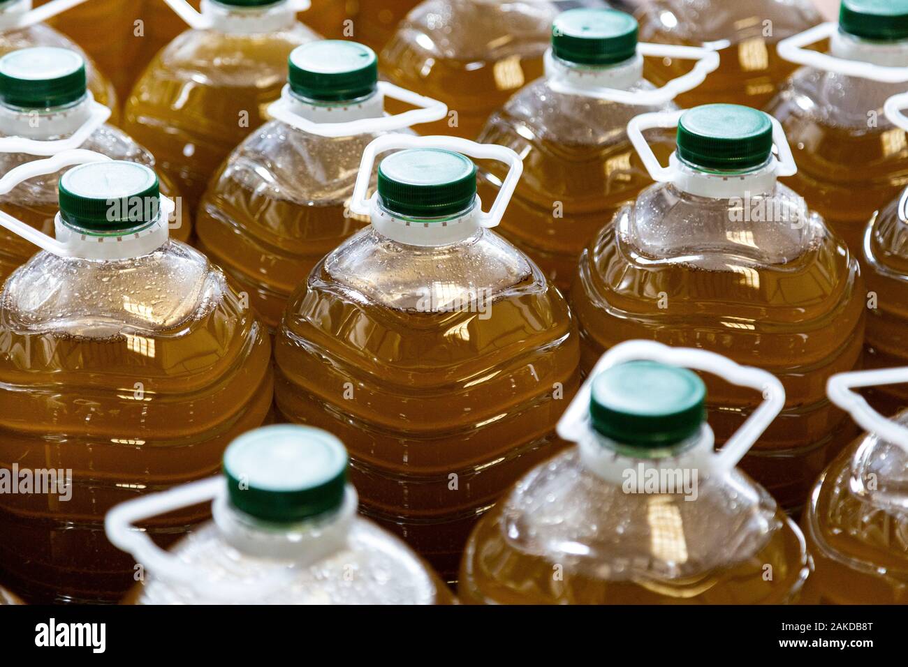 Olive oil from spain hires stock photography and images Alamy