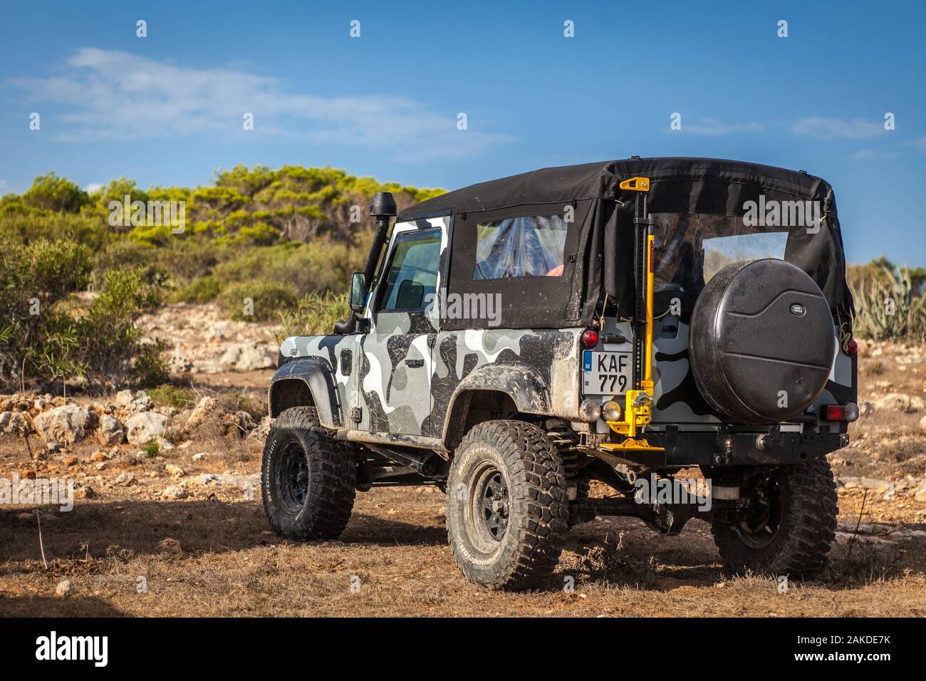 Land rover defender 110 camping hi-res stock photography and images - Alamy