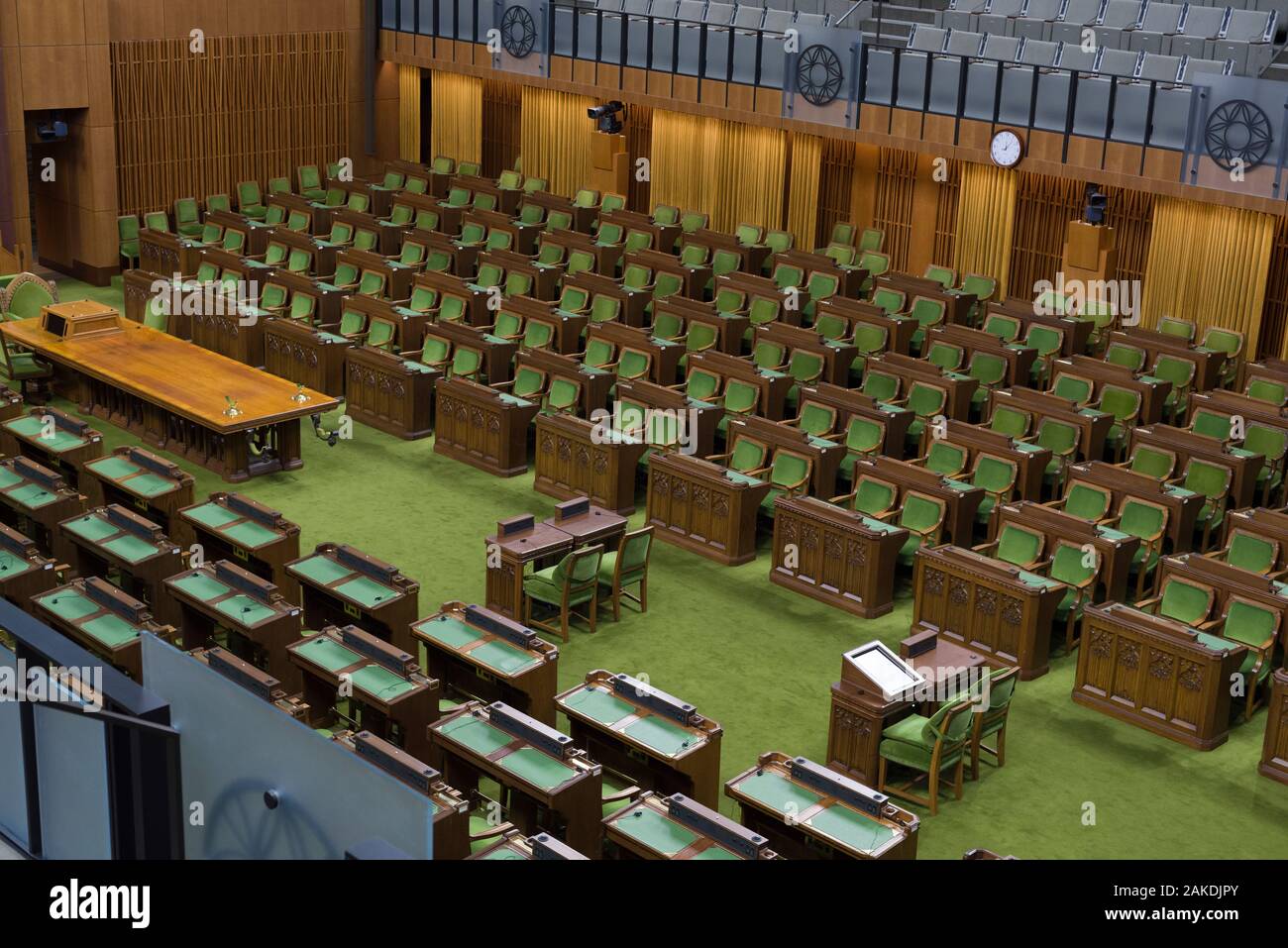 Canadian parliament building architecture hi-res stock photography and ...