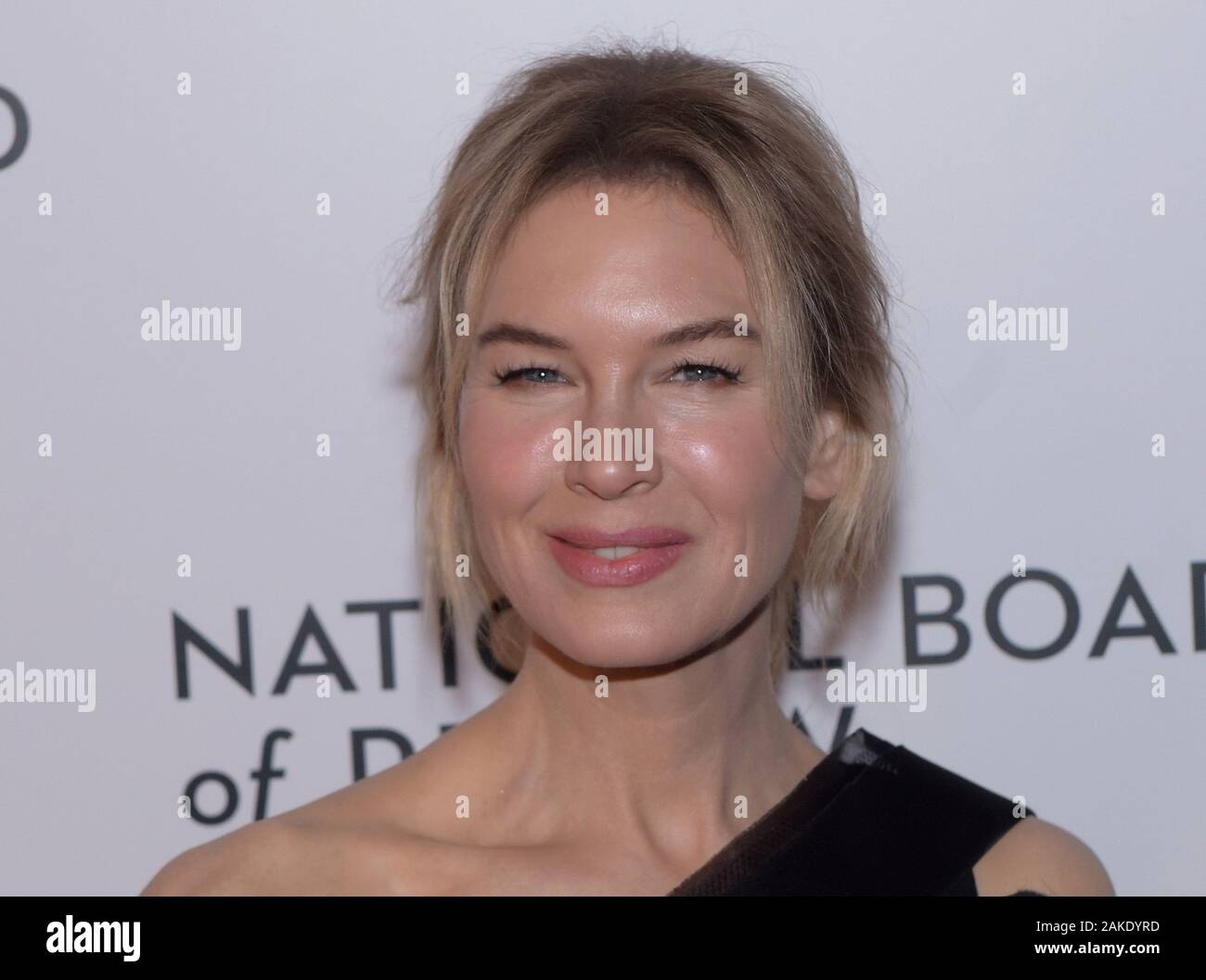 NEW YORK, NEW YORK - JANUARY 08: Renee Zellweger attends The National