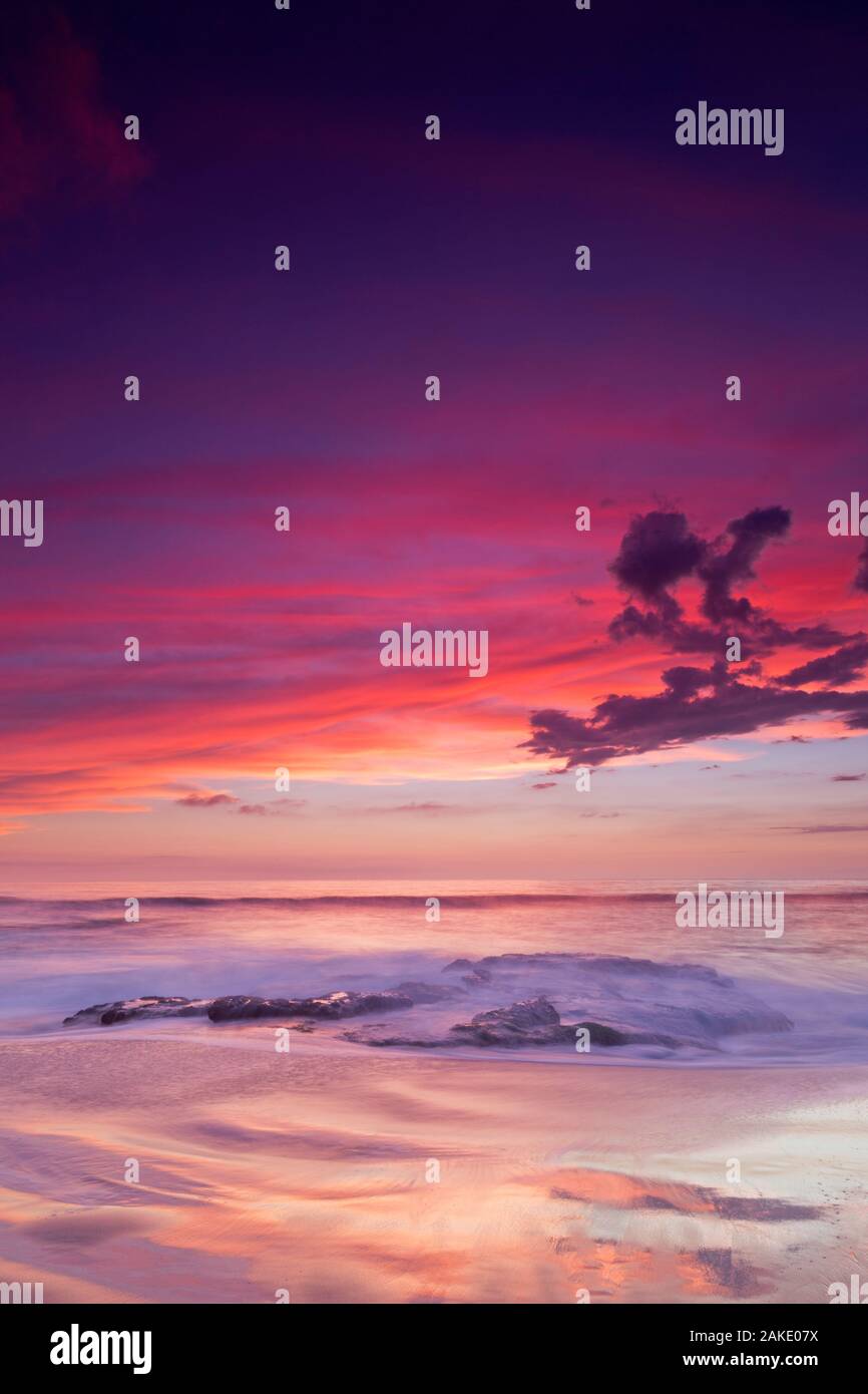 Dramatic Sunset From Windansea Beach In La Jolla California Stock Photo Alamy