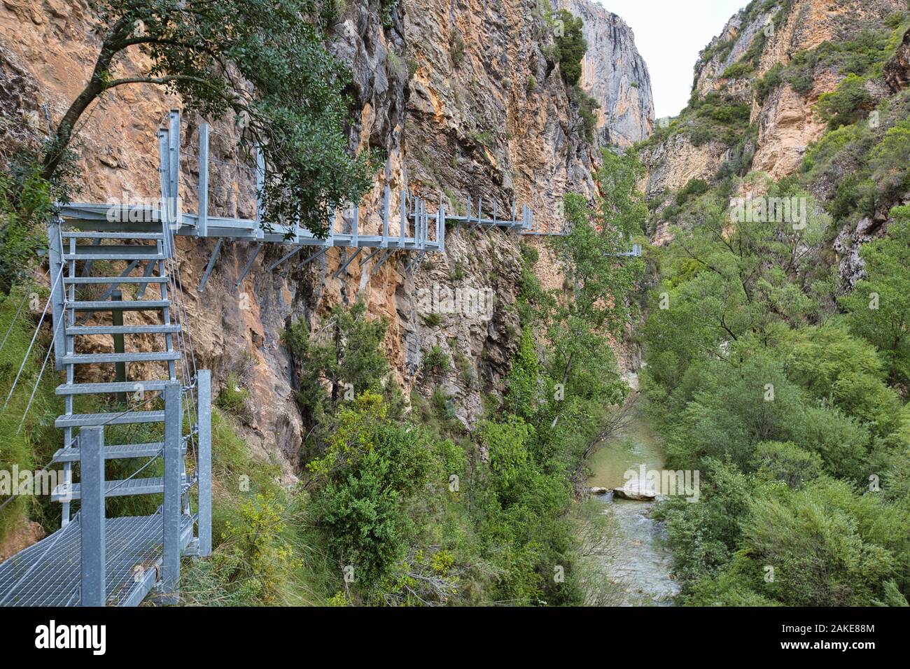 Ruta de las Pasarelas, a walking trail in the Rio Vero Canyon near Alquezar  in Aragon, Spain Stock Photo - Alamy