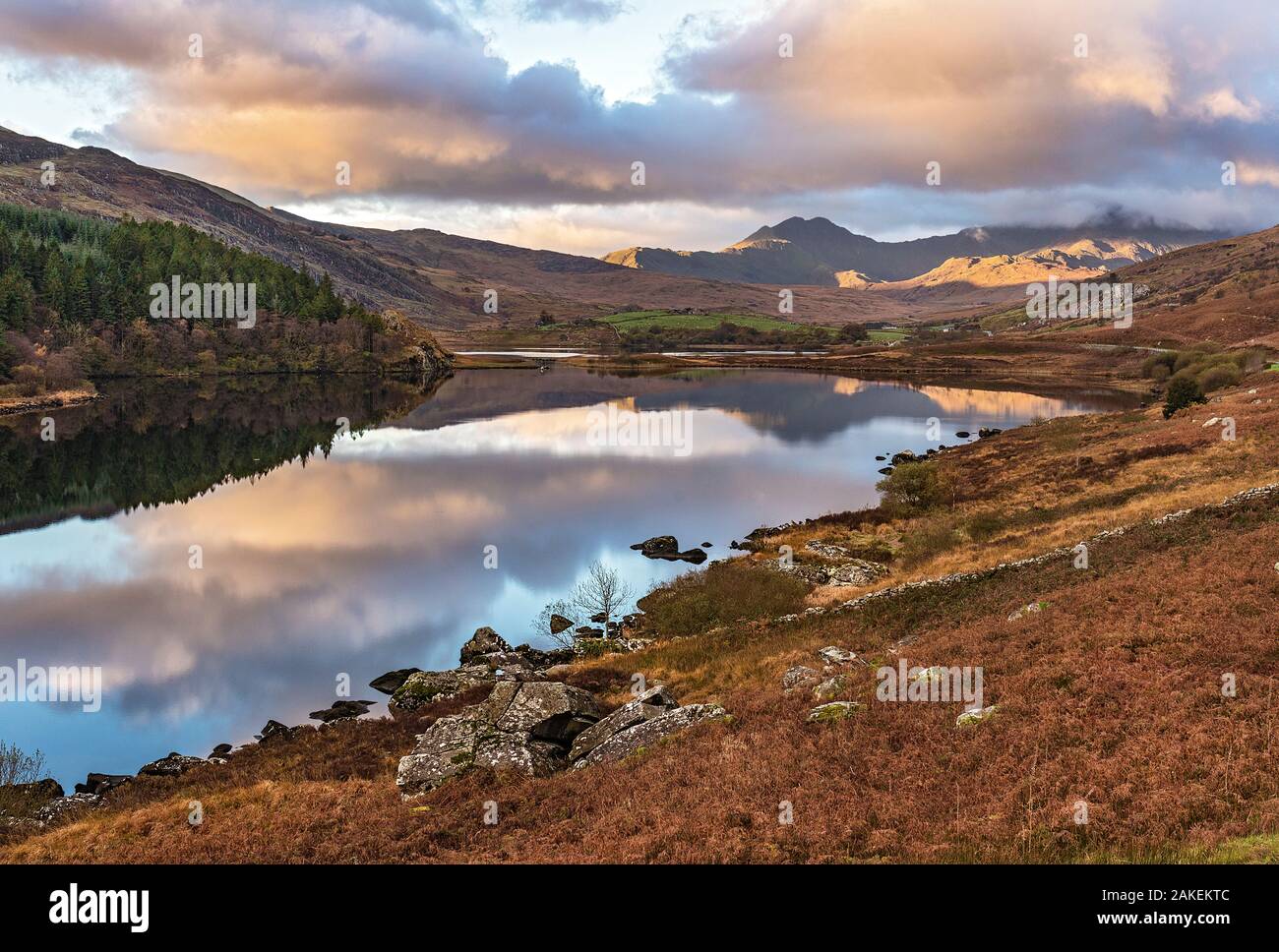 Llynnau Mymbr in early morning, view west towards cloud covered Mount Snowdon. Capel Curig, Snowdonia National Park, North Wales, UK. October 2017. Stock Photo