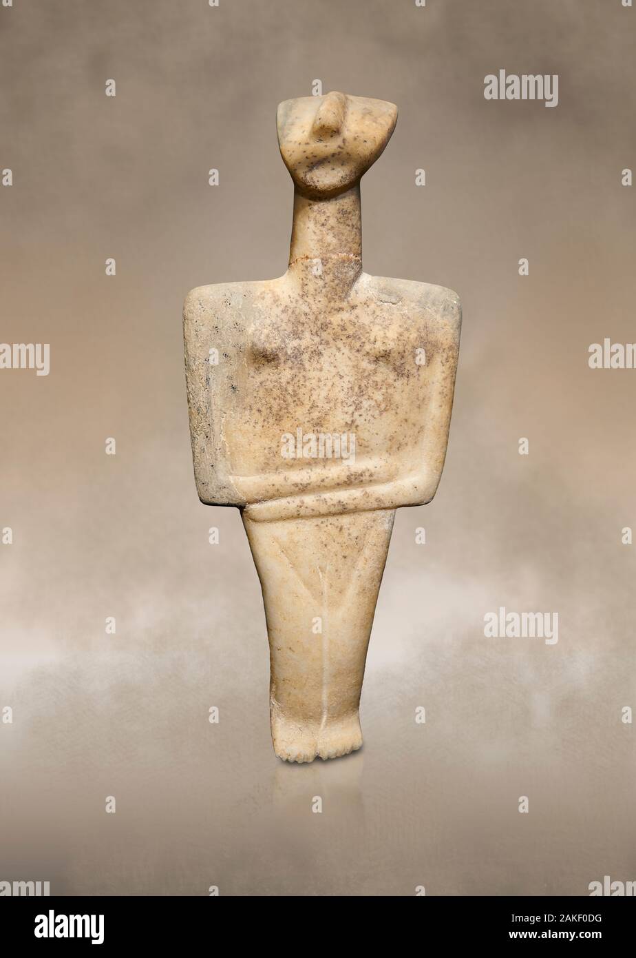 Cycladic Post Canonical type, Chalandrian variety female figurine statuette. Early Cycladic Period II Late Syros phase, (2500-2300 BC), Museum of Cycl Stock Photo