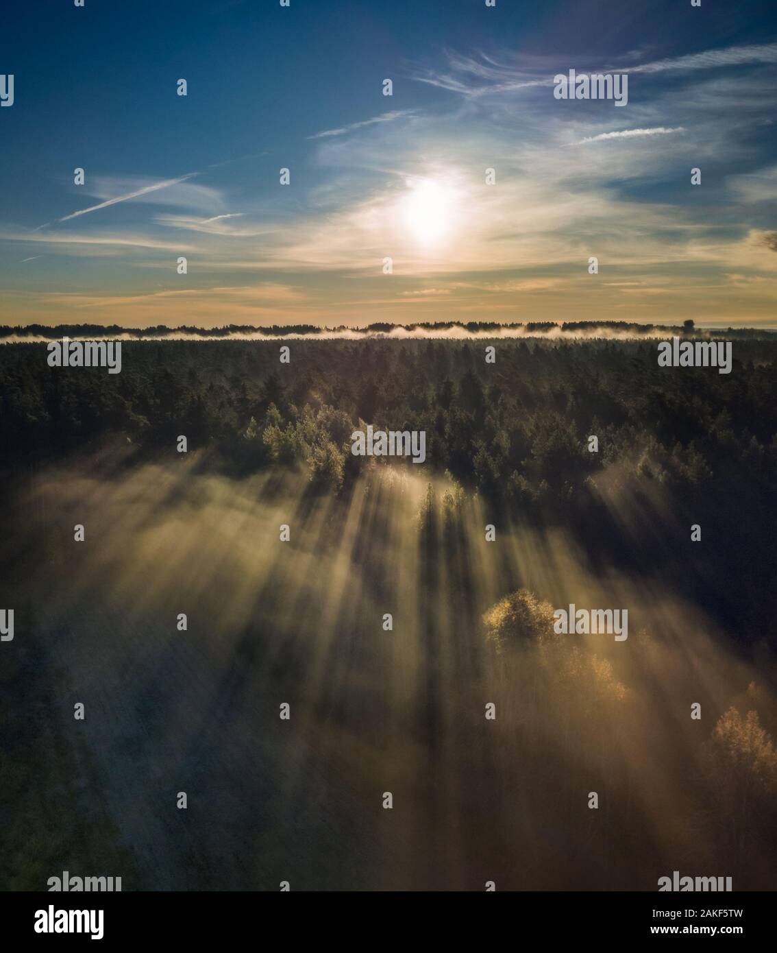 Moody sky rays hi-res stock photography and images - Alamy