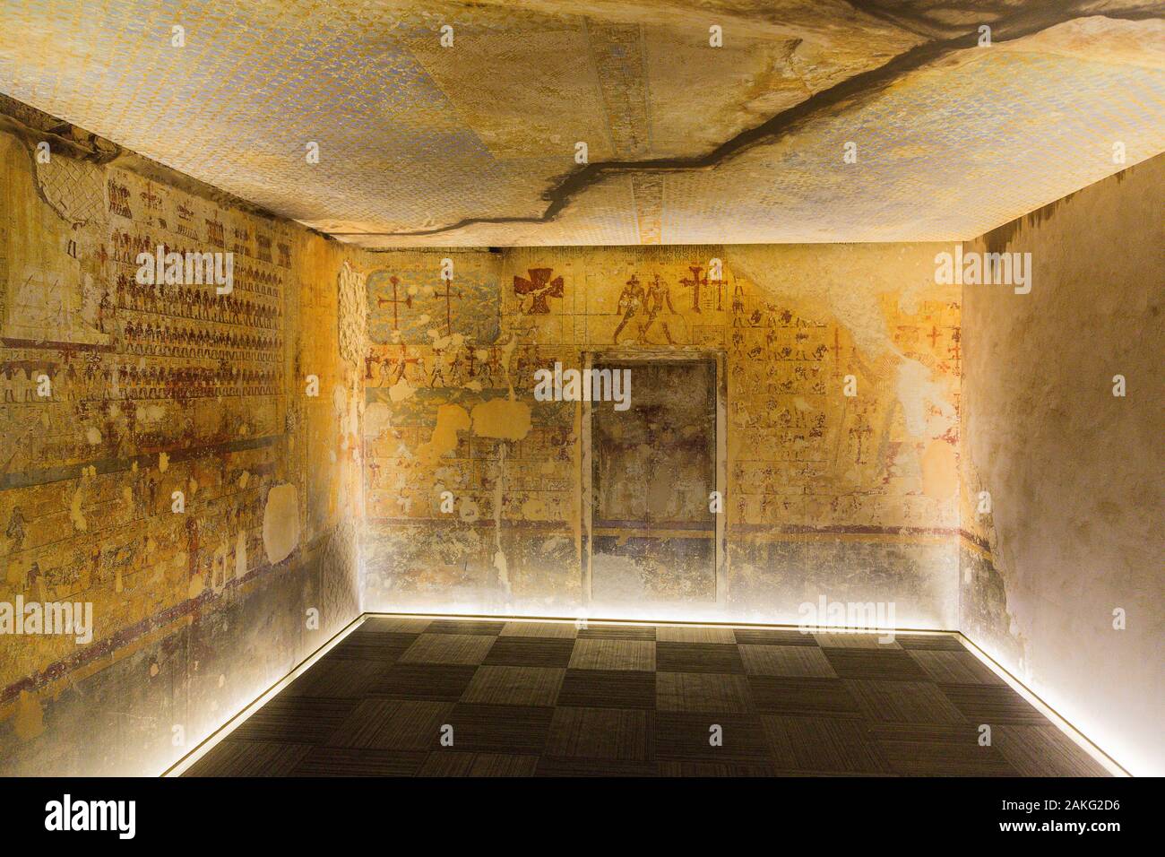 Opening visit of the exhibition 'Sésostris III, pharaon de légende”, Lille, France. 3D reconstitution of the tomb of Djehutyhotep in Deir el Bersheh. Stock Photo