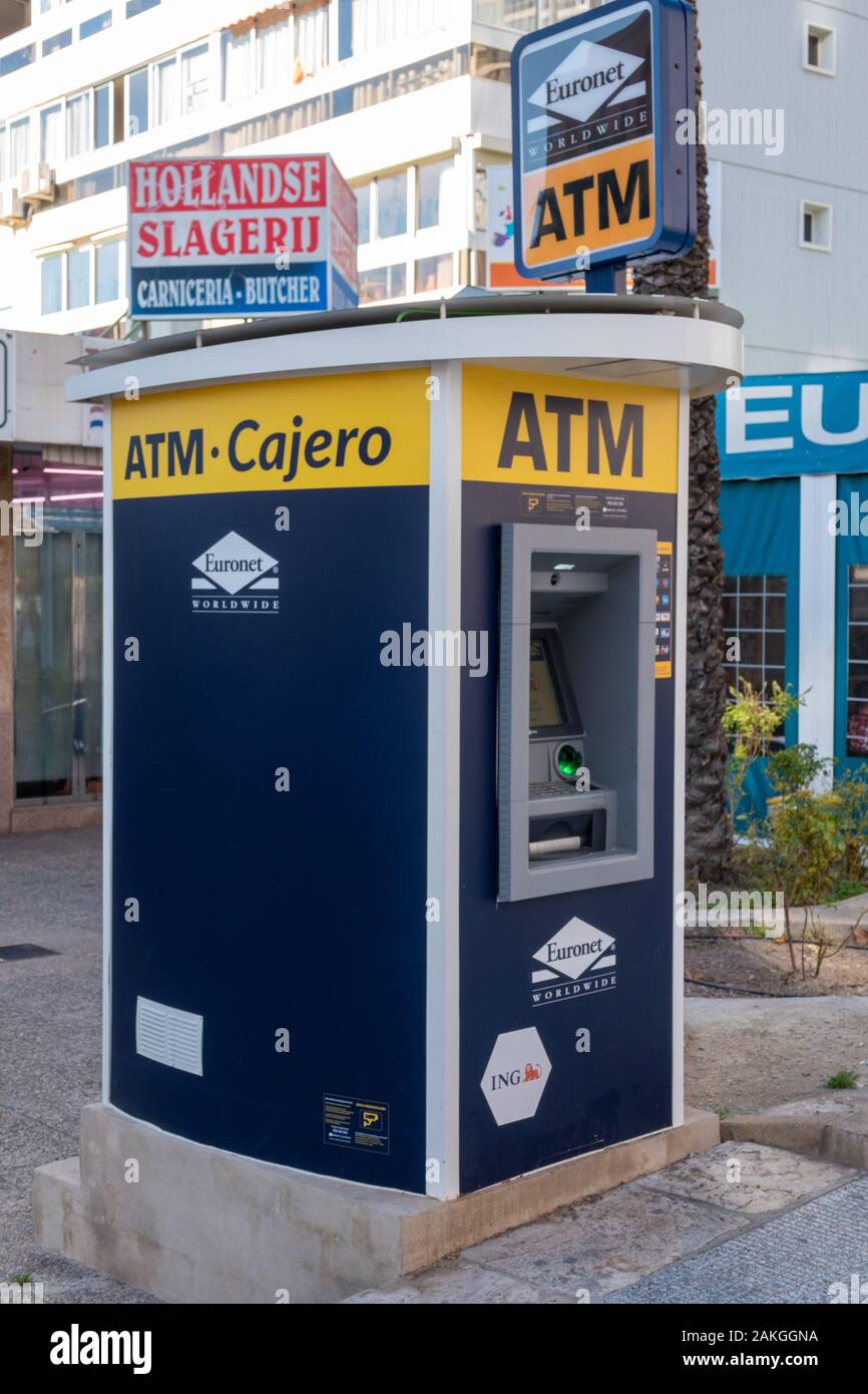 Benidorm, Alicante Province, Spain. 9th January 2020. Spanish Police in this popular resort are warning visitors to be careful when using ATM machines as they may have been tampered with. The Guardia Civil suggest checking the machine for false fronts and being aware of any friendly 'helpers' who may be loitering around the area. It's recommended that you don't use the standalone machines as very often they offer very bad exchange rates and high transaction charges, unlike the machines at proper banks. Credit: Mick Flynn/Alamy Live News Stock Photo