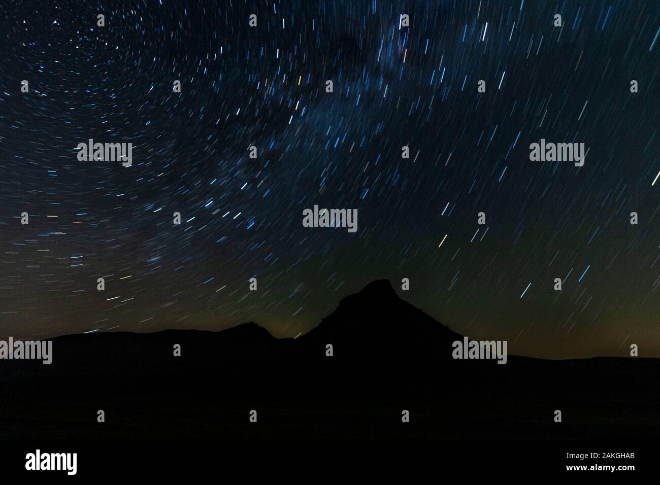 France, Alpes-de-Haute-Provence, Haut-Verdon, Mercantour National Park, Lignin lake (2276m), streak of circumpolar stars Stock Photo