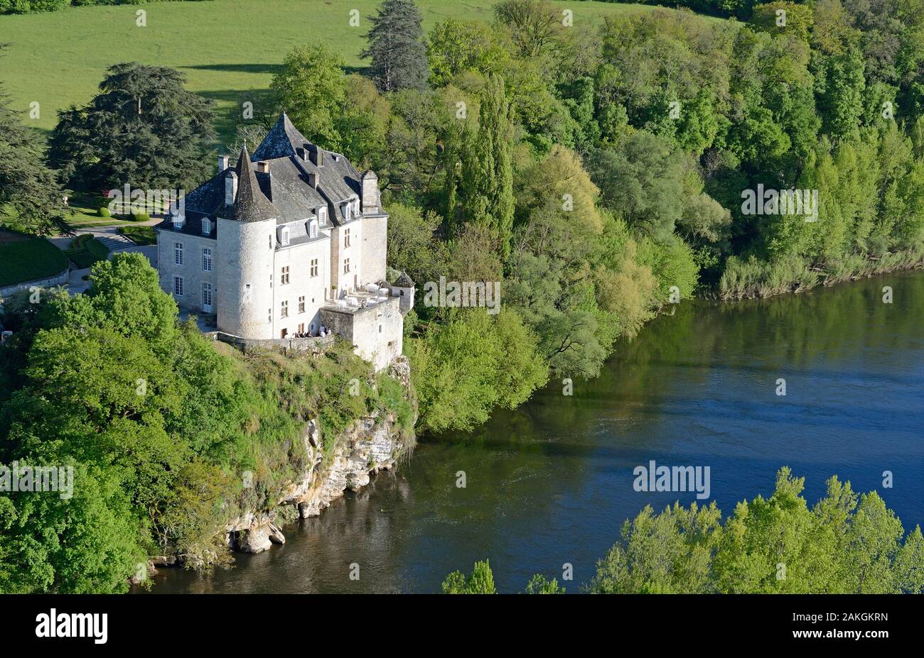 Canal De Rio De Cesse Do La No Departamento De Herault Do Francês Foto de  Stock - Imagem de parque, vila: 71790480