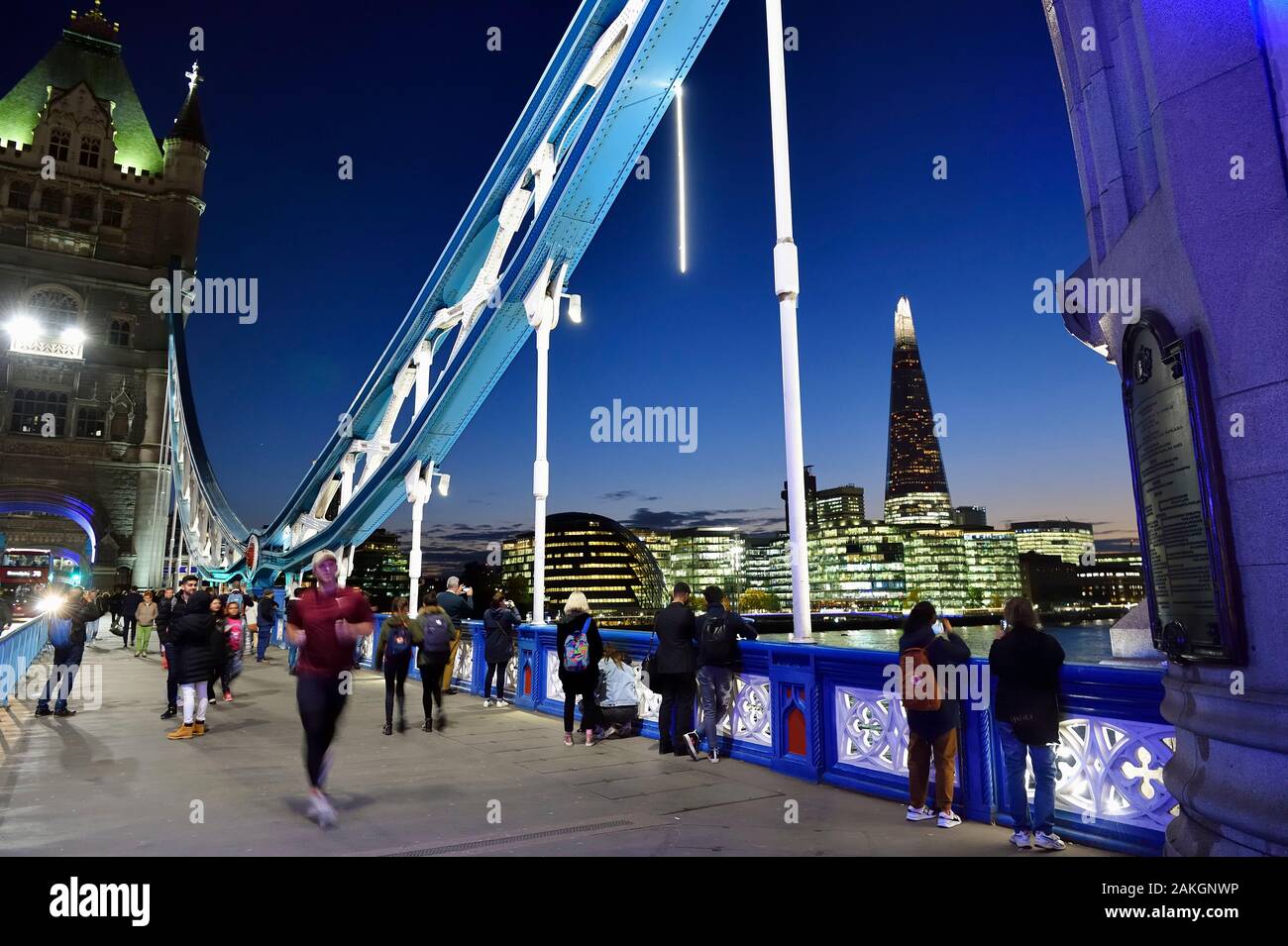 United Kingdom, London, Tower Bridge, lift bridge crossing the Thames, between the districts of Southwark and Tower Hamlets and the Shard London Bridge Tower by architect Renzo Piano, the tallest tower in London Stock Photo