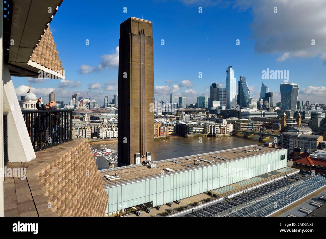 United Kingdom, London, Southwark district, Switch House terrace at the Tate Modern at the edge of the Thames and the skyscrapers of the City with the 20 Fenchurch Street nicknamed the Walkie-Talkie designed by the architect Rafael Vinoly on the right Stock Photo