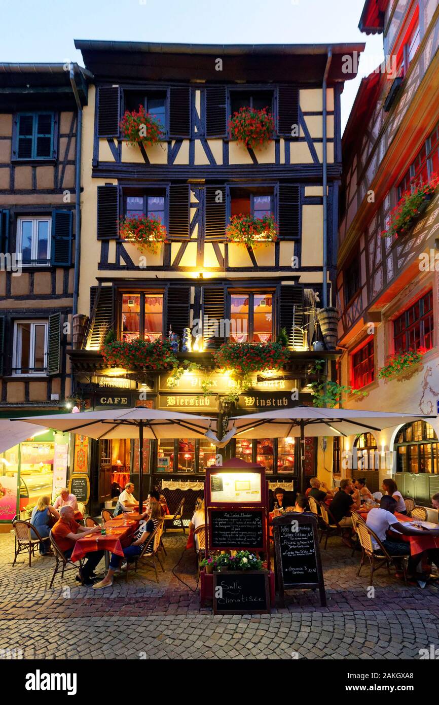 France, Bas Rhin, Strasbourg, old city listed as World Heritage by UNESCO,  rue du Maroquin, Winstub Au Vieux Strasbourg Stock Photo - Alamy