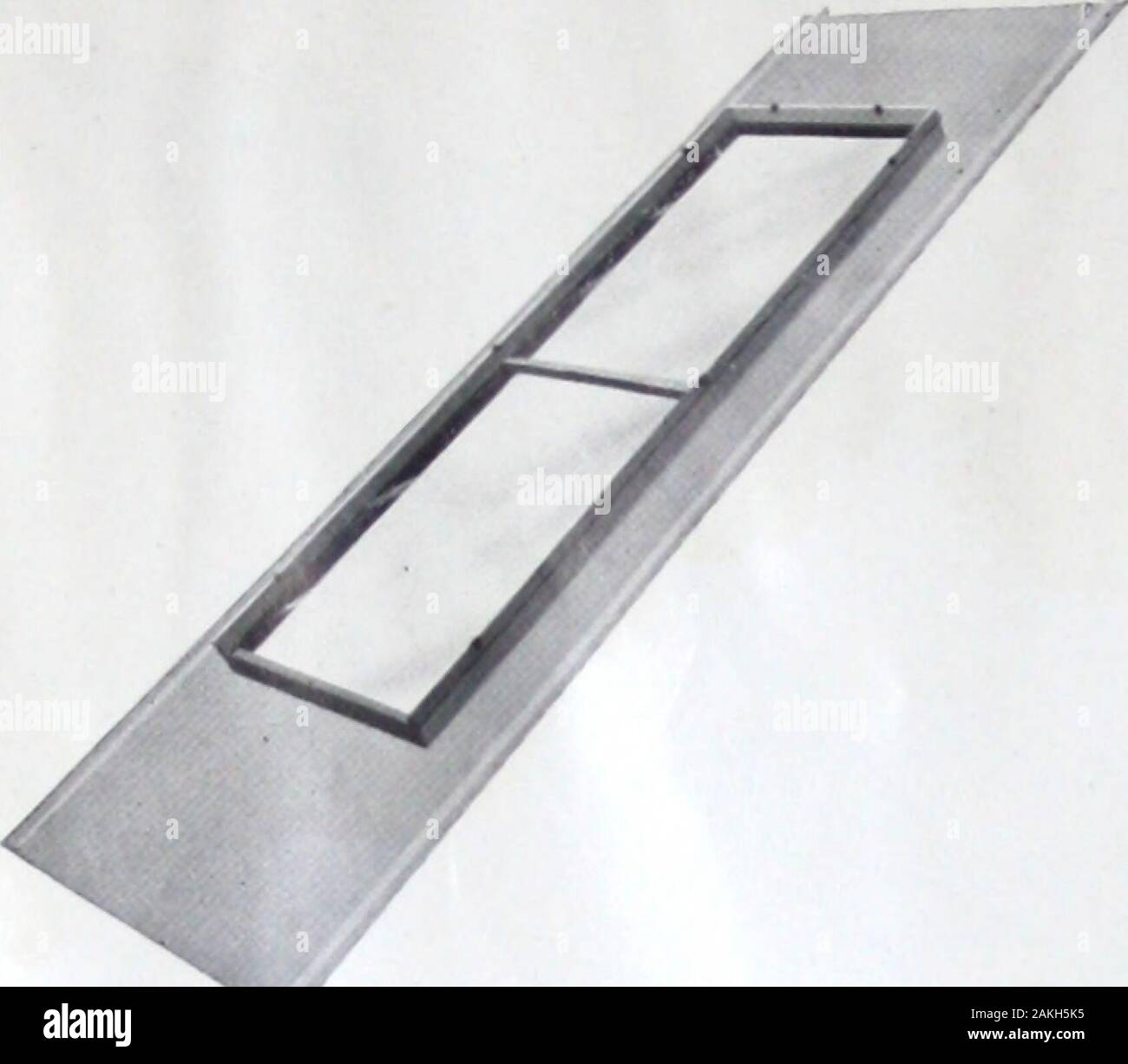 Catalogue R2 Illustrating And Describing Metallic Building