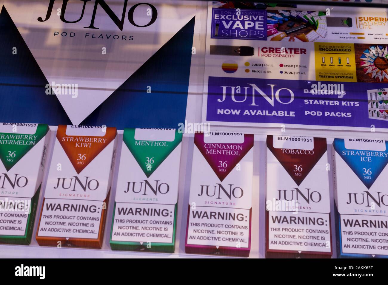 Juno cigarettes hires stock photography and images Alamy