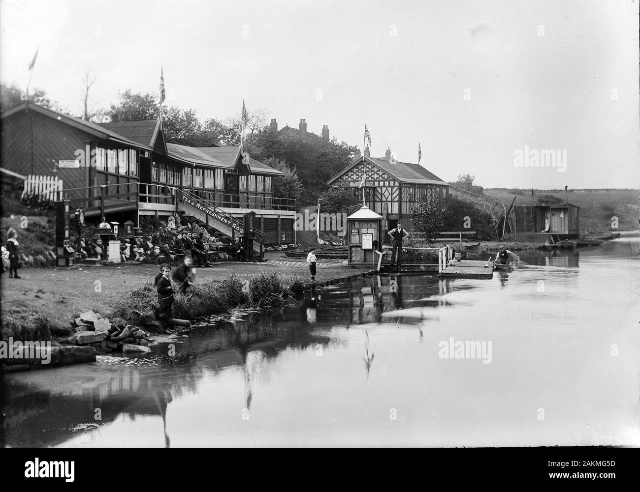 Edwardian era view of Crime Lake, Daisy Nook, Failsworth, Manchester, UK. circa 1910. Stock Photo