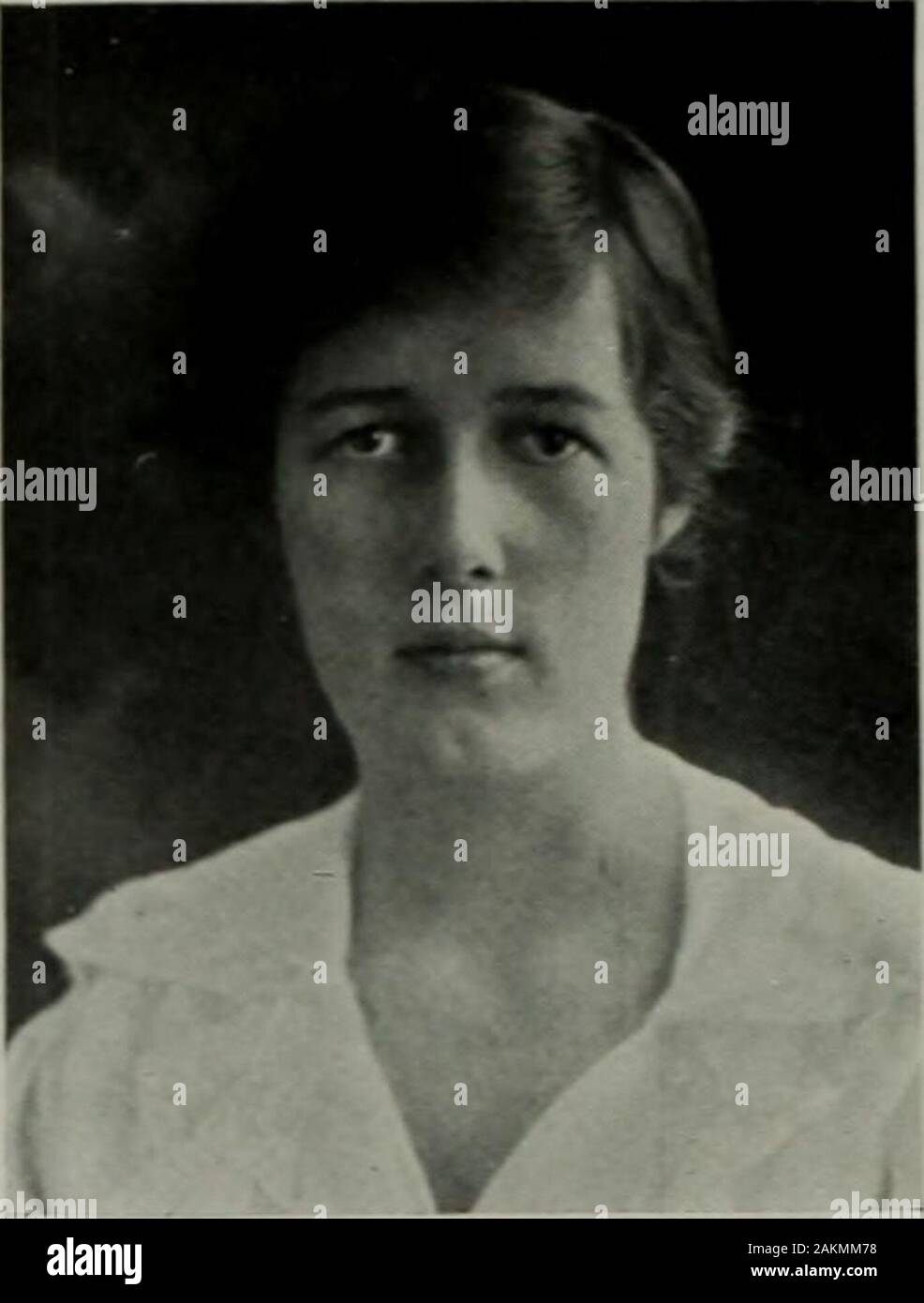 Circle (Abbot Academy yearbook) . ABBOT 1Q18. MARGARET BAILEY SPEER Er