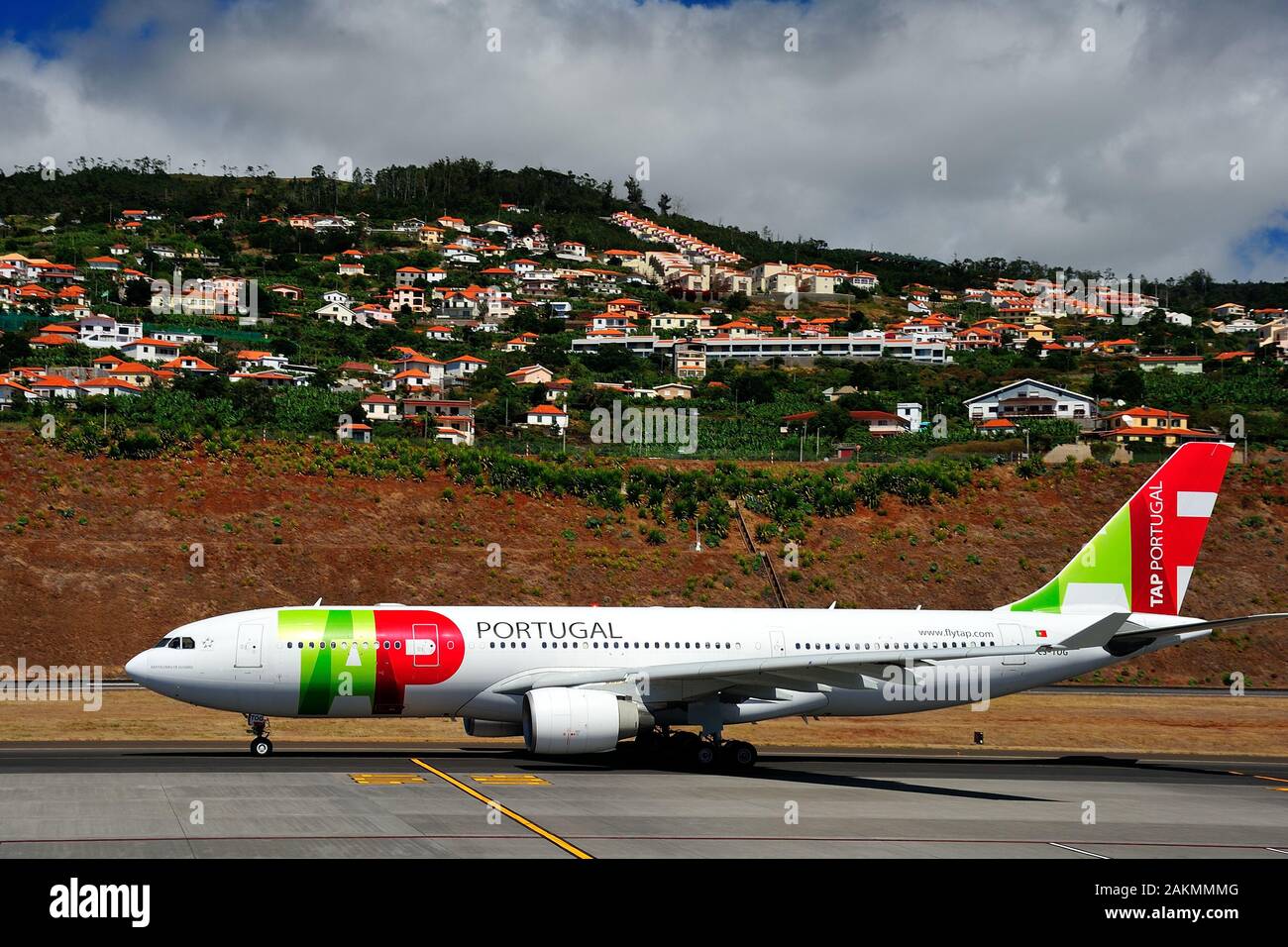 TAP, Air-Portugal, Airbus A330-200, CS-TOG, Taxi at Madeira Airport, Madeira  Island, Portugal Stock Photo - Alamy