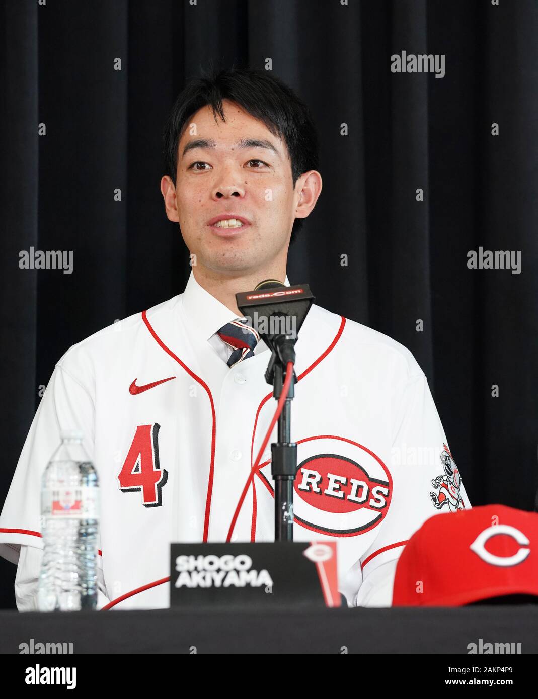 Cincinnati Reds newly signed outfielder Shogo Akiyama during his