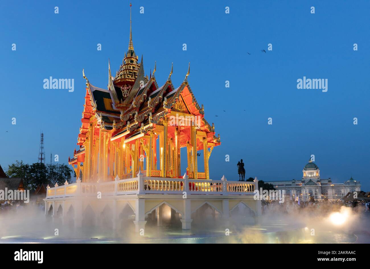 Royal Thai king's hall of the Dusit Palace Plaza, Bangkok Stock Photo