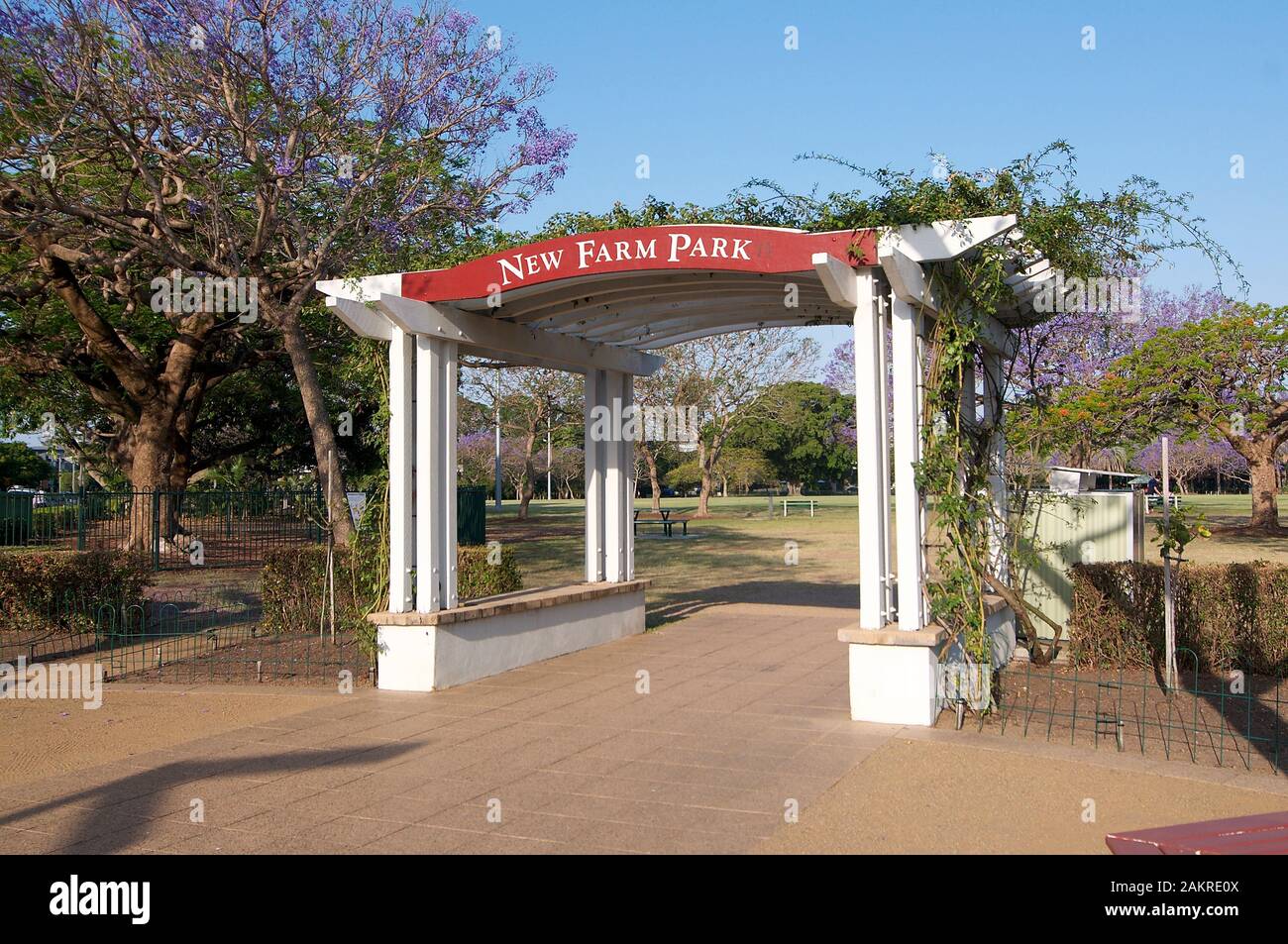 View of the beautiful wooden pedestrian entrance pathway at the New Farm Park in Brisbane, Australia Stock Photo