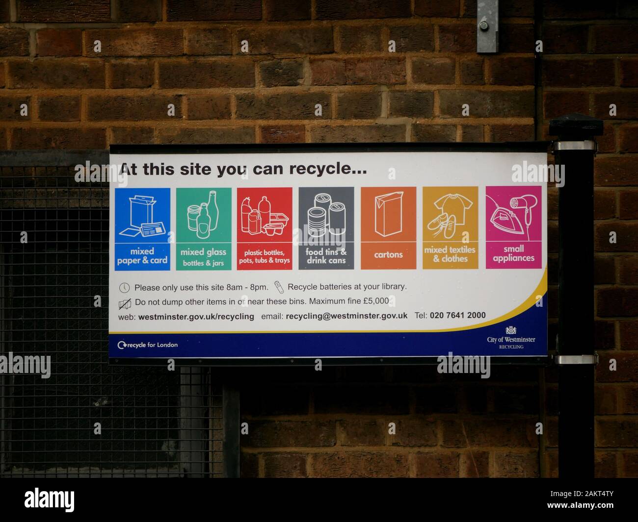 Sign for what you can recycle at this place Stock Photo