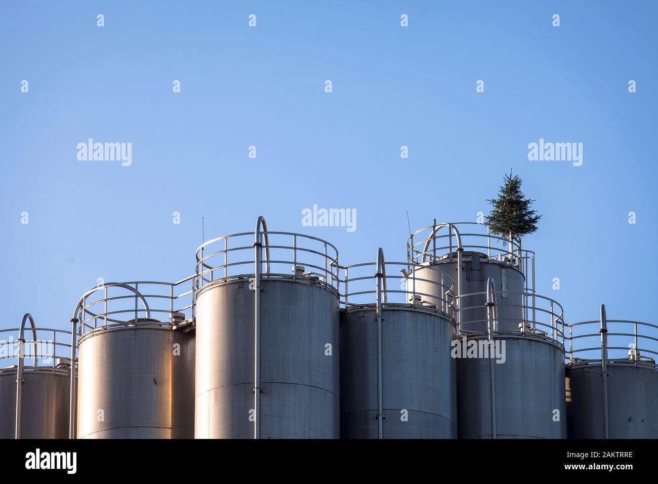 Harbour with silo hires stock photography and images Alamy