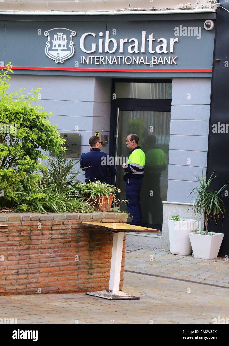 Bank gibraltar hi-res stock photography and images - Page 2 - Alamy