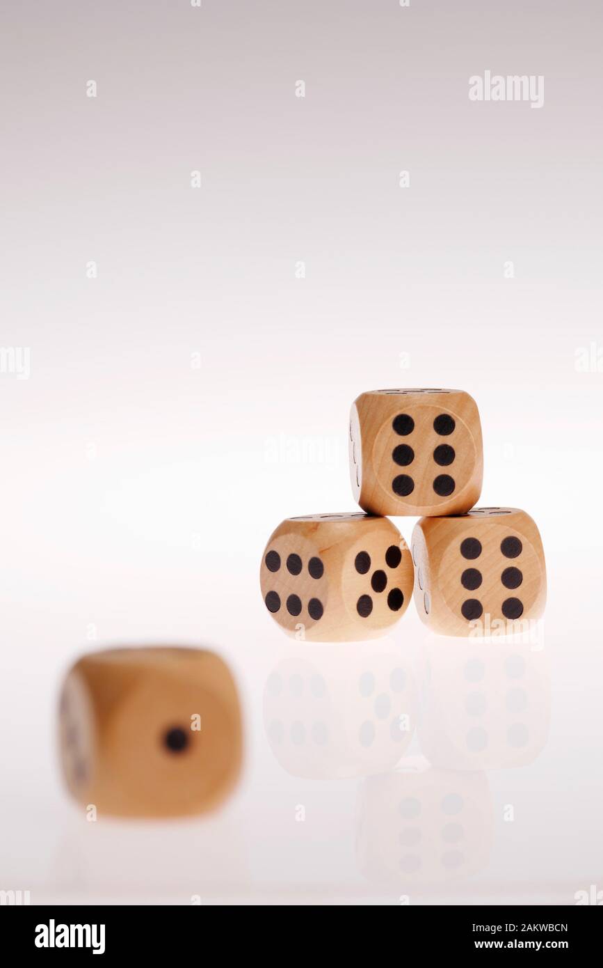 Board game pieces and dice hi-res stock photography and images - Alamy