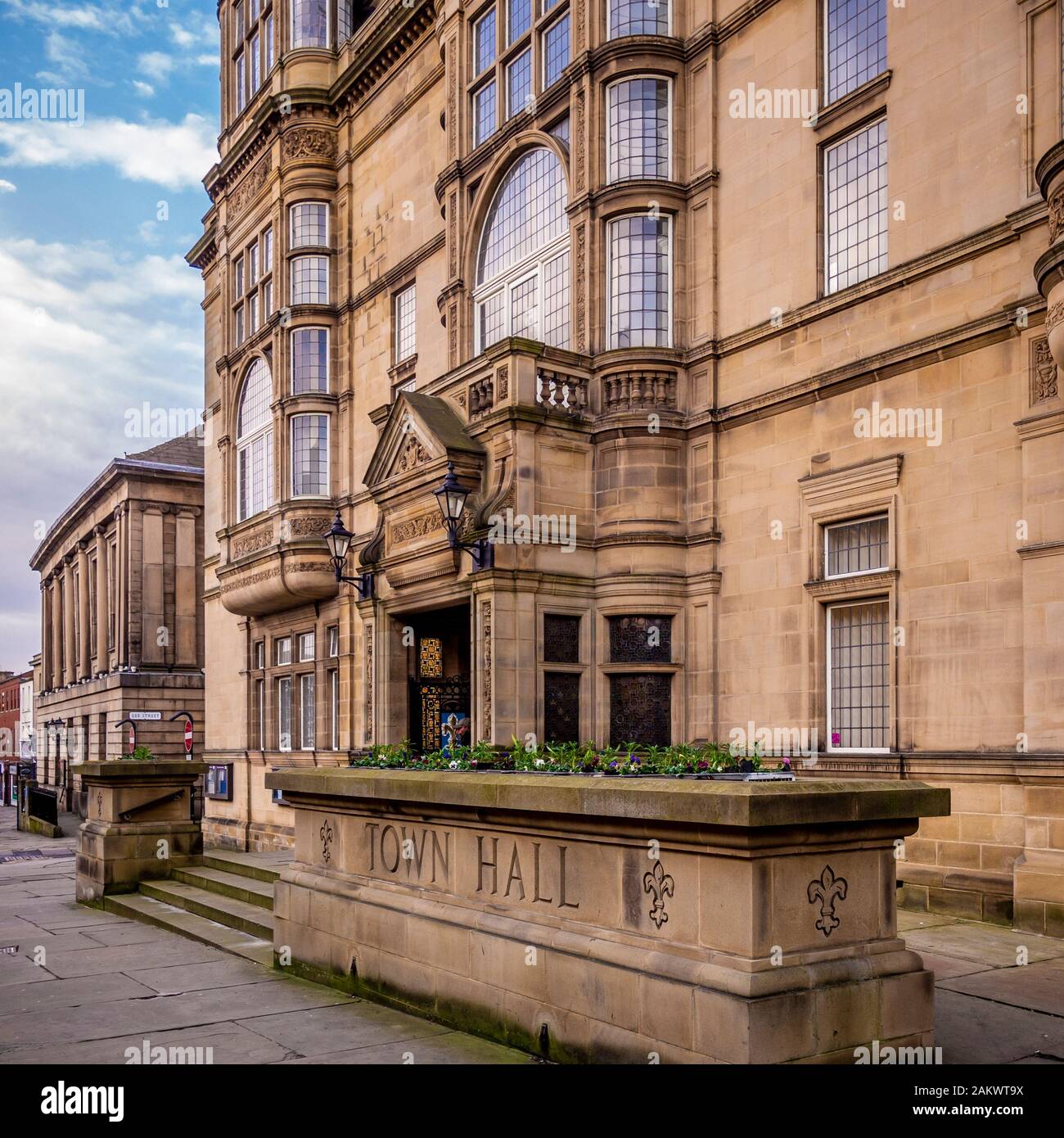 Wakefield Town Hall exterior. Wakefield. West Yorkshire. UK Stock Photo