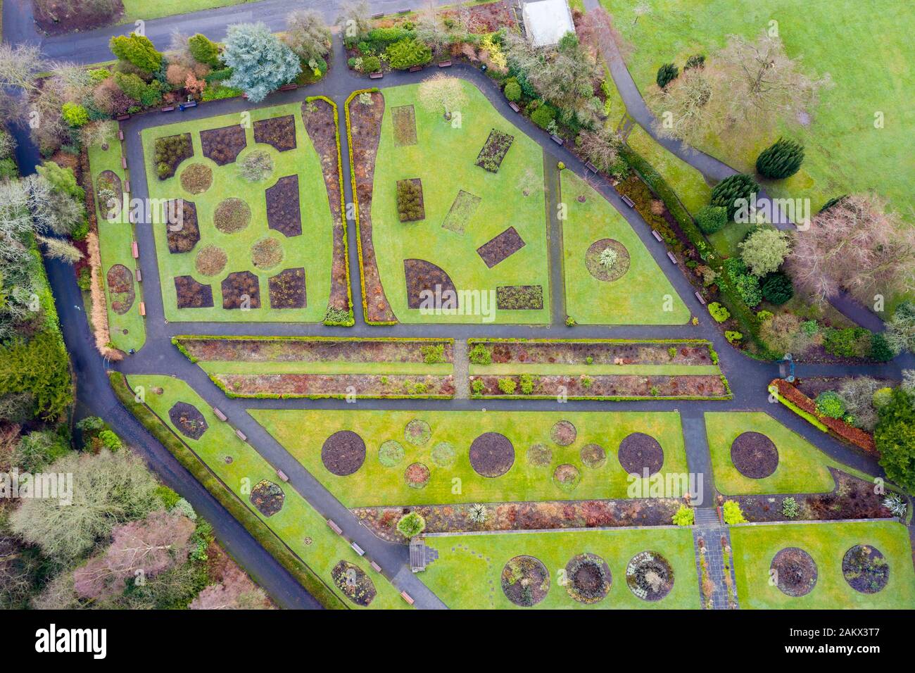 Dunfermline pittencrieff gardens hires stock photography and images