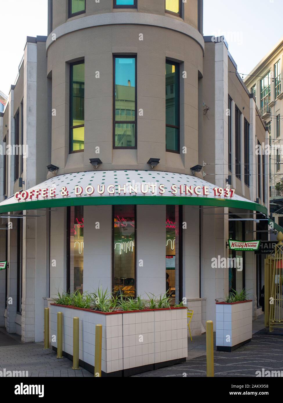 Coffee And Doughnuts Shop In Auckland Stock Photo Alamy
