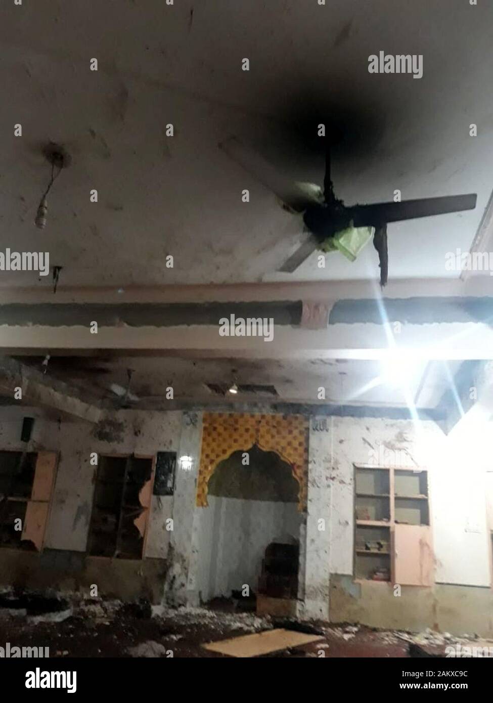 Quetta, Pakistan. 10th Jan 2020. Photo taken on Jan. 10, 2020 shows the damage inside a mosque following a blast in Quetta, Balochistan province, Pakistan. A blast hit a mosque in Quetta on Friday night, killing at least 14 people and injuring 20 others, a senior police officer said. (Str/Xinhua) Credit: Xinhua/Alamy Live News Stock Photo
