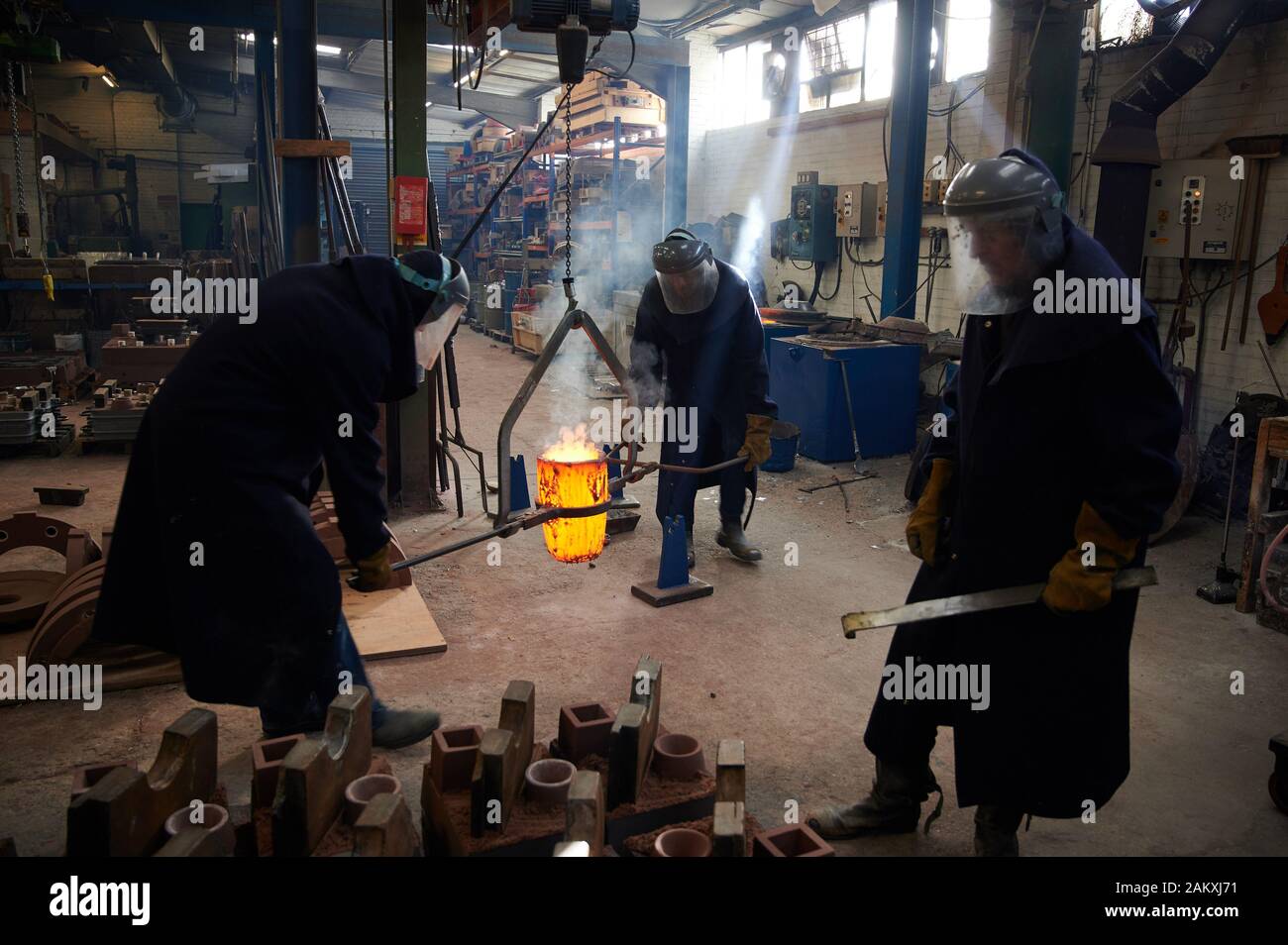 Making of the BAFTA Masks at New Pro Foundries Stock Photo - Alamy