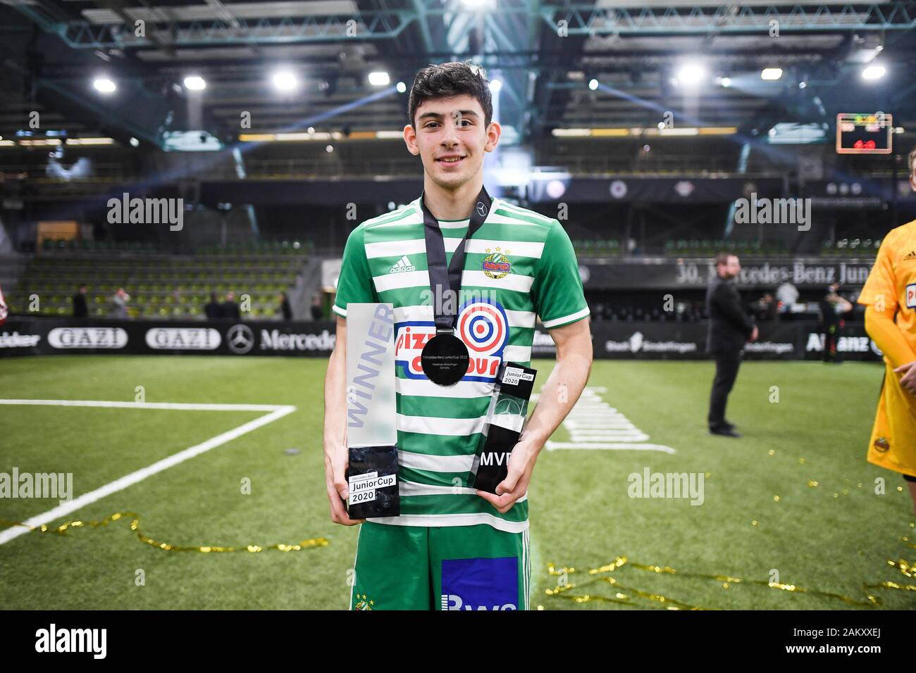 Sindelfingen Deutschland 05th Jan 2020 Player Of The Tournament Yusuf Demir Rapid Wien Ges Fussball Mercedes Benz Juniorcup 2020 January 5th 2020 Football Soccer Mercedes Benz Juniorcup 2020 Sindelfingen January 5 2020 Usage Worldwide