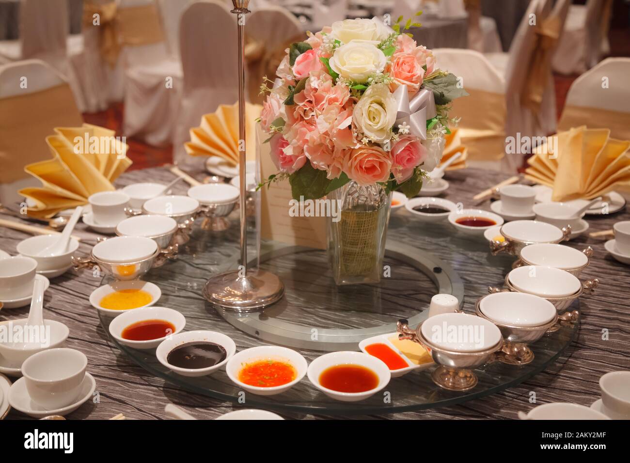VIP dining table with cutlery and napkin settings Stock Photo - Alamy
