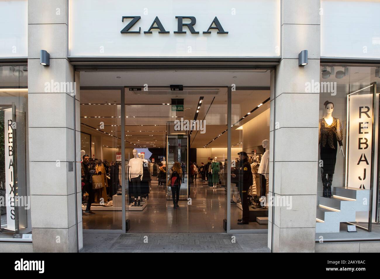 Spanish multinational clothing design retail company by Inditex, Zara store  seen in Spain Stock Photo - Alamy