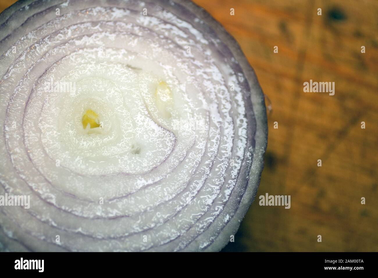 The sweet red onion of tropea hi-res stock photography and images - Alamy