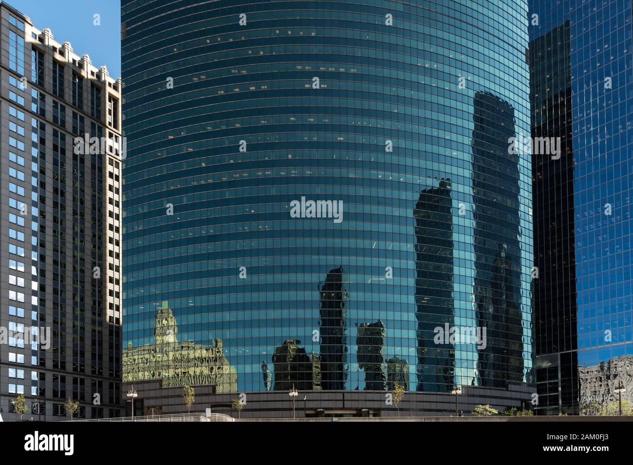 Chicago Architectural Boat Tour 0145 Stock Photo Alamy Chicago architectural boat tour 0145 stock photo alamy