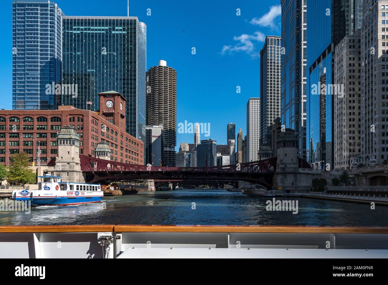 Chicago Architectural Boat Tour - Chicago Architectural Boat Tour 0151 2AM0FNR