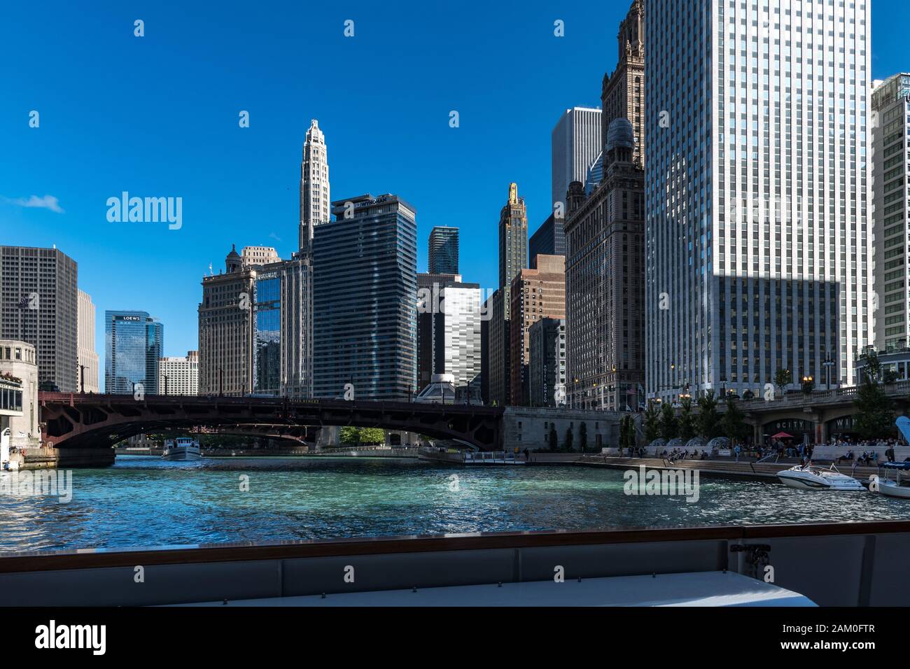 Chicago Architectural Boat Tour - Chicago Architectural Boat Tour 0153 2AM0FTR