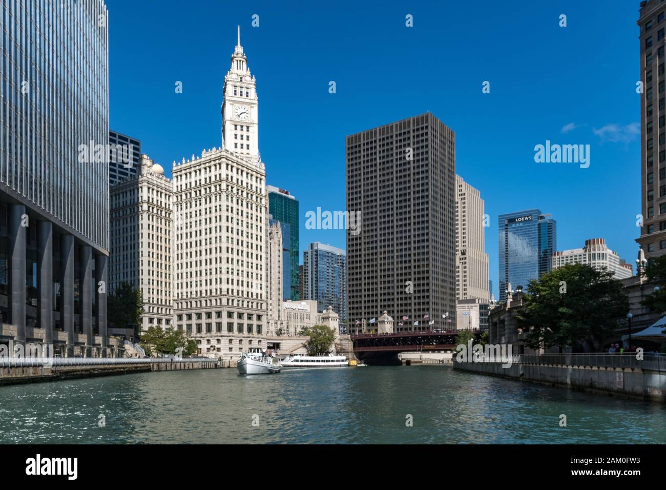 Chicago Architectural Boat Tour 0155 Stock Photo Alamy