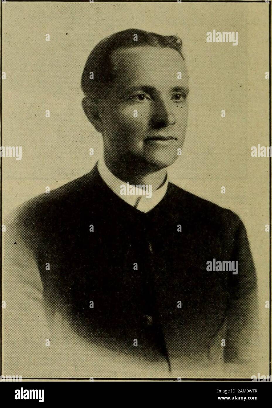 Missionary Visitor, The (1912) . he namesof the brethren who served as a com-mittee at the time the organization waseffected are not known. The chartermembers were eight in number: Dan-iel Kuns and wife, Leonard Blicken-staff and wife, Mr. Stuckey, Miss Baer,and Jonas Wolfe and wife. The firstmembers to immigrate were Peter Rep-logle and wife, who came in September,1857. The first official body was JohnMetzger, bishop; Leonard Blickenstaff,second degree; Jonas Wolfe, deacon.At the time Bro. Metzger was chosenoverseer he lived in Edna Mills, CarrollCo., Ind. Distance, however, did notinterfere Stock Photo