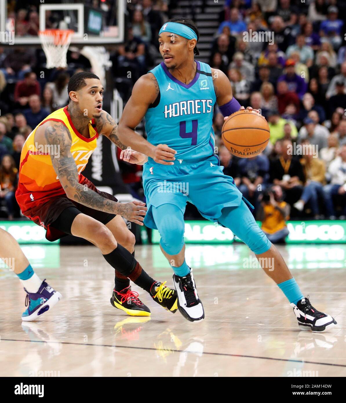 jordan clarkson hollywood nights jersey