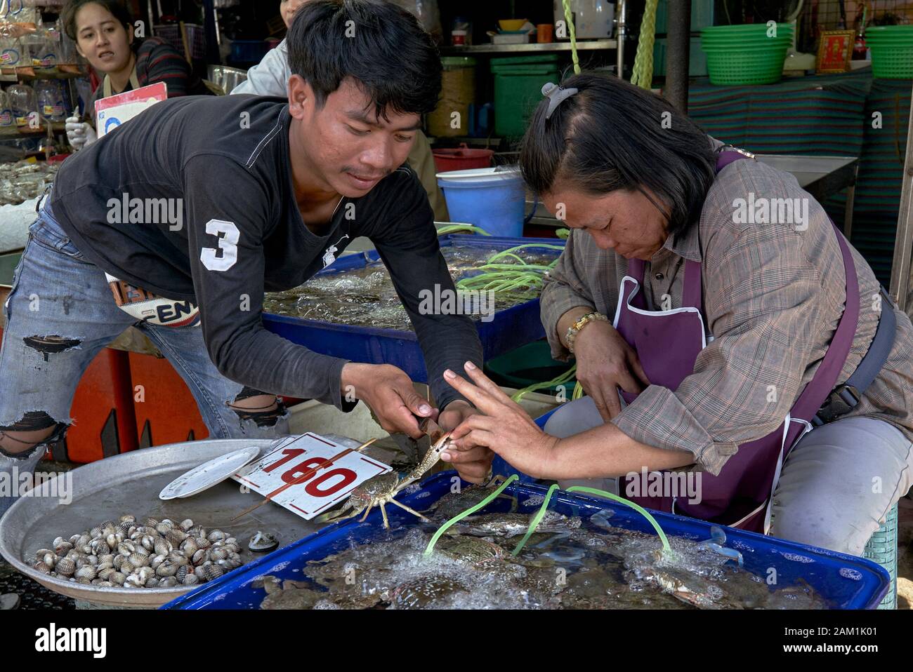 Finger trapped hires stock photography and images Alamy