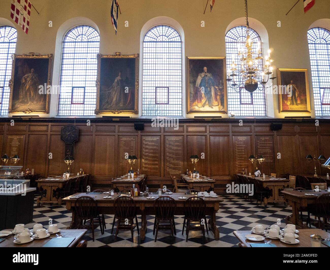 Dining hall at the Royal Hospital Chelsea, a retirement/nursing home for British Army veterans. Chelsea, London. Stock Photo