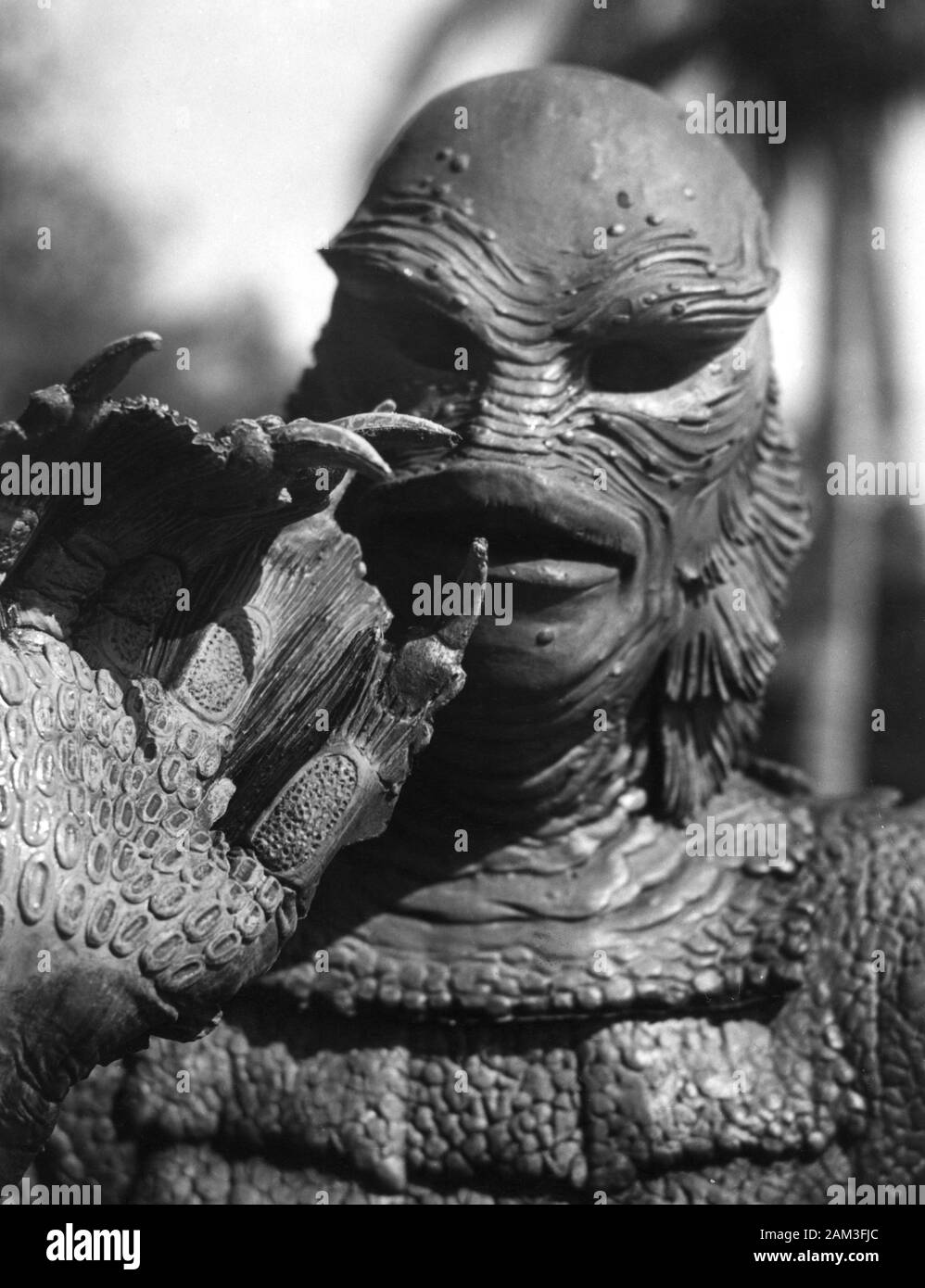 THE GILL MAN from CREATURE FROM THE BLACK LAGOON 1954 director JACK ARNOLD filmed in 3D producer William Alland Universal International Pictures (UI) Stock Photo