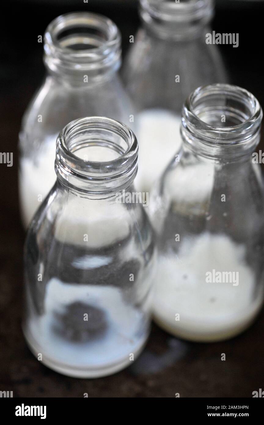 School milk bottles hires stock photography and images Alamy
